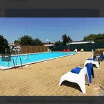 Maison 47m2 Climatise, Piscine,linge Fourni 샬레 구장메스트라