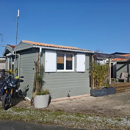 Chalet Chalet 47m2 climatisé, piscine,linge fourni Gujan-Mestras