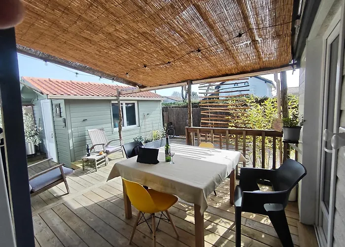 Chalet 47m2 climatisé, piscine,linge fourni Chalet Gujan-Mestras